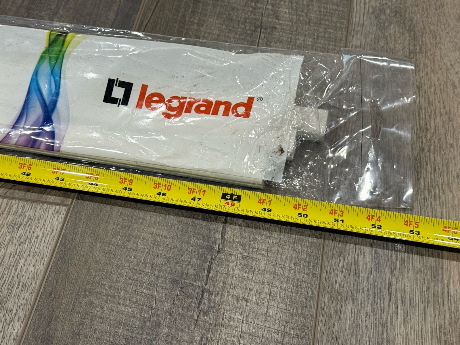 Panduit Raceway kit; 4 6ft grey, 1 3ft 11.5inch grey, and white Legrand bag of 3