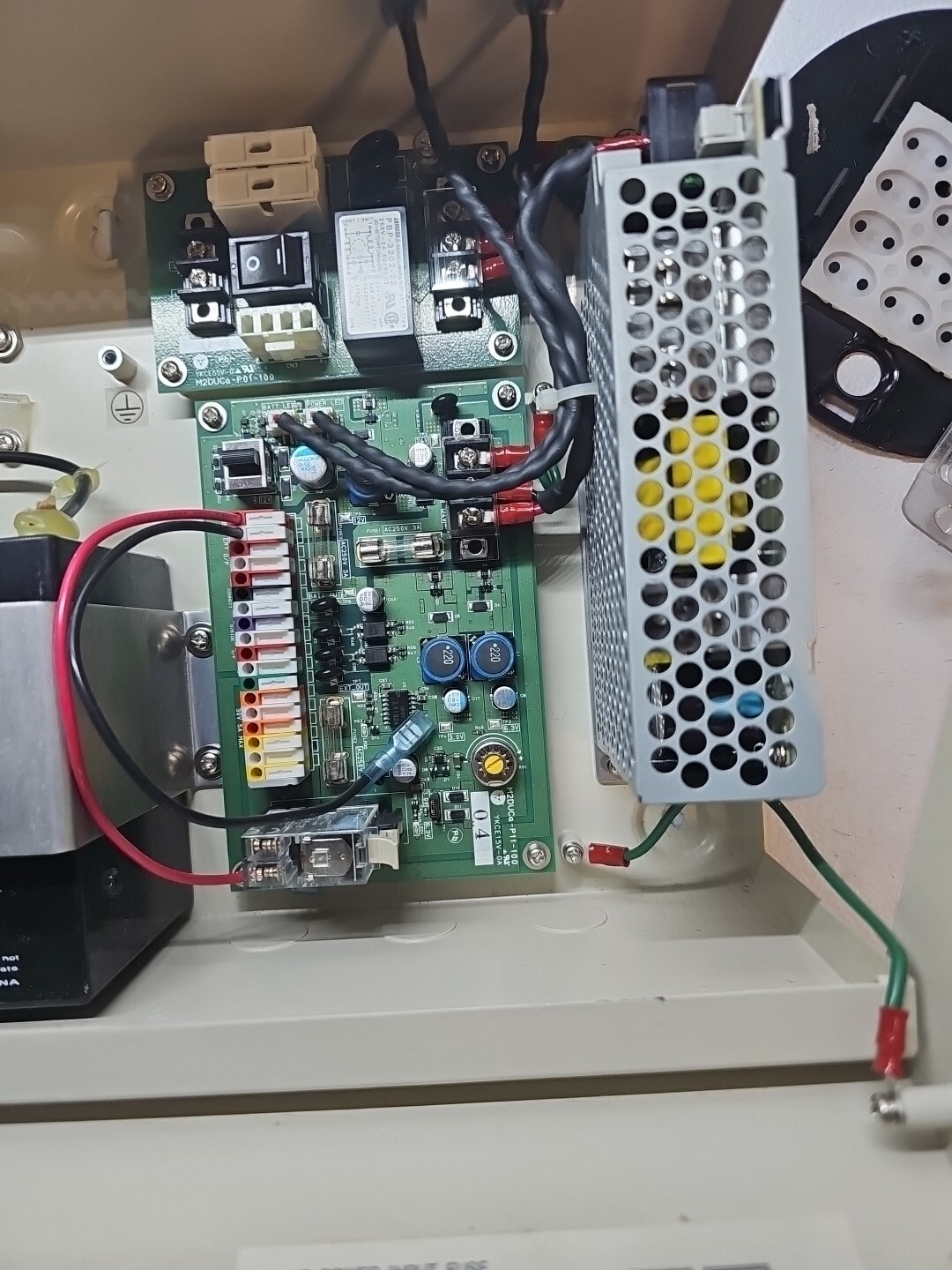 MIWA Door Control Unit (DCU) Model CMHL-001. Supply Input AC100-240v 50/60Hz. Z