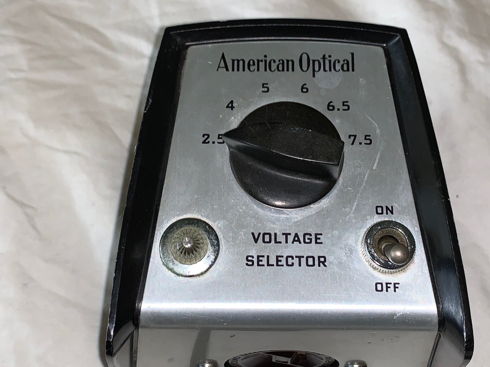American Optical Voltage Selector Mod. 350 2.5 – 7.5 volts A/C 60 Cycle 28VA