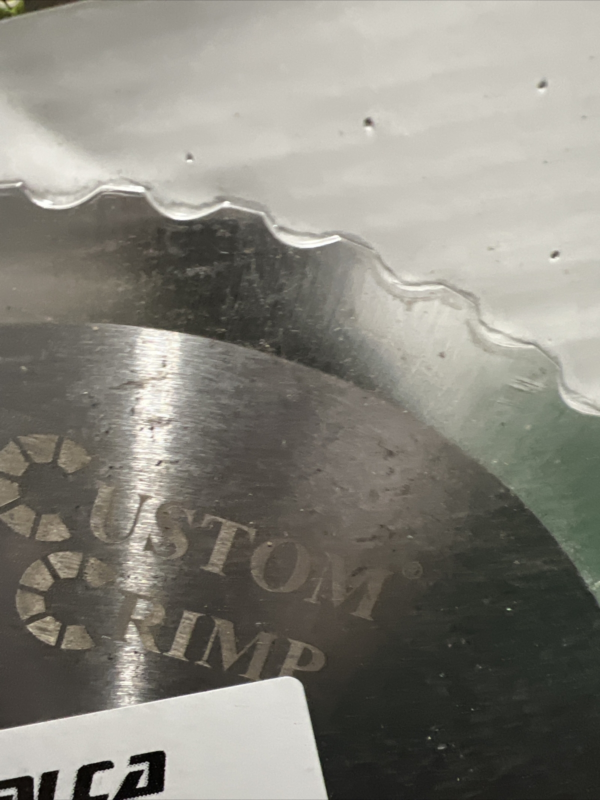 CUSTOM CRIMP HS-150 10 Inch Scalloped Blade