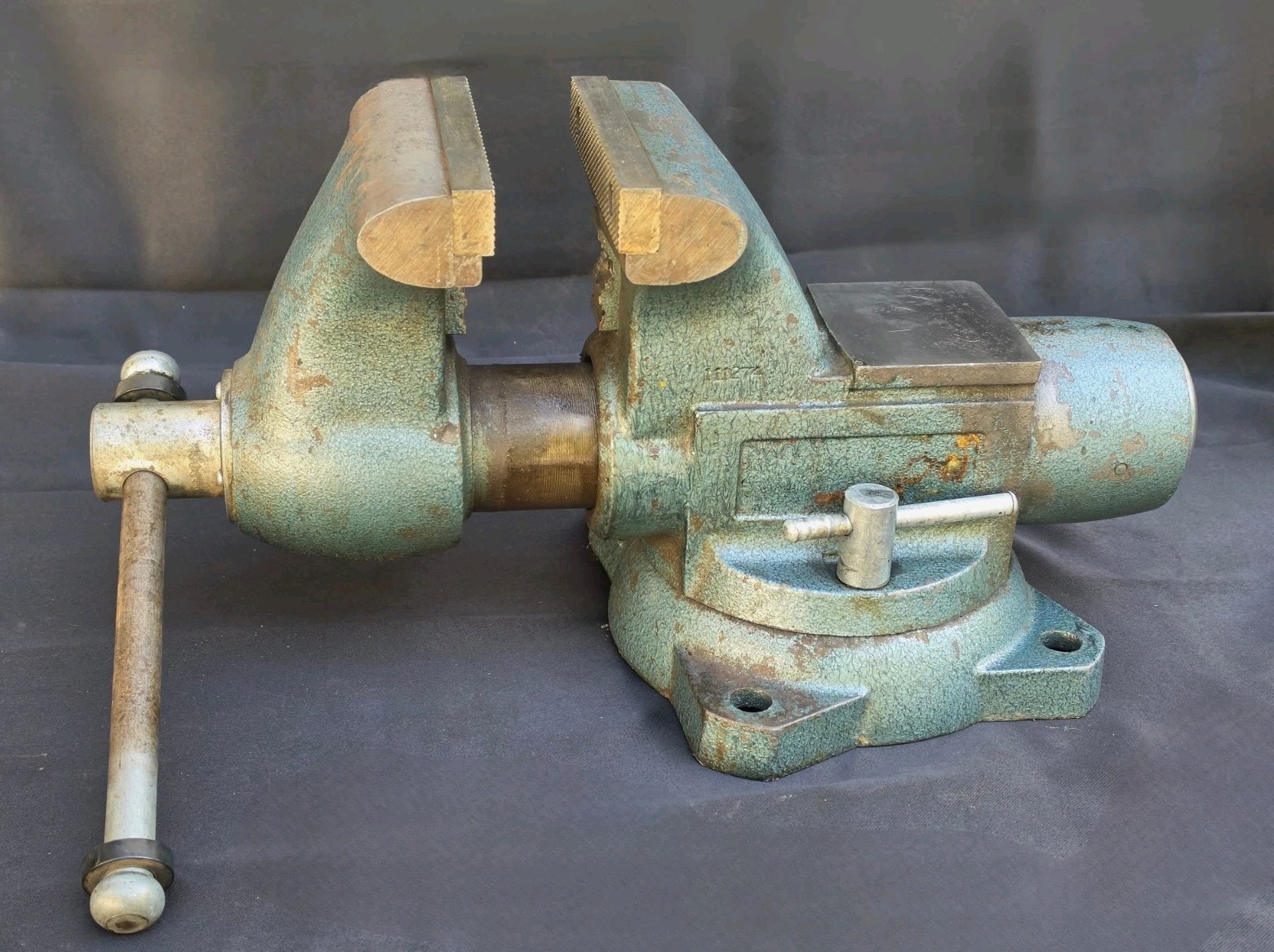 Wilton Tradesman Bullet 1760 6″ Jaw Bench Vise 66 Pounds