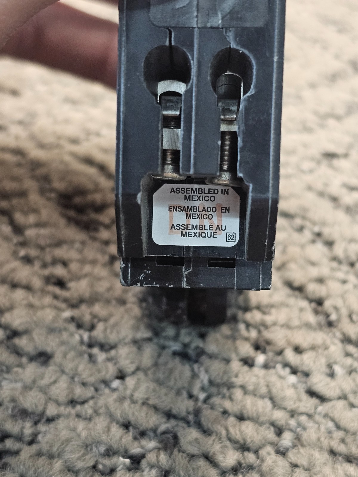 (QTY 2) Square D HOMT2020 Homeline 20 amp Twin 1 Pole Tandem Circuit Breaker