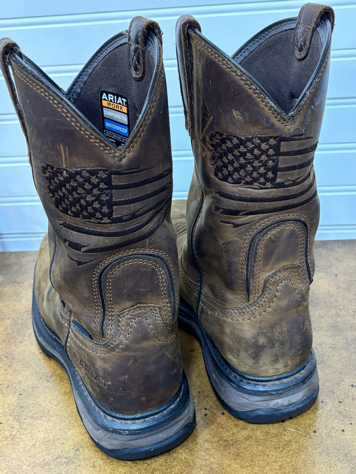 Ariat WorkHog XT Patriot Waterproof Carbon Toe EH Work Boots 7D Medium
