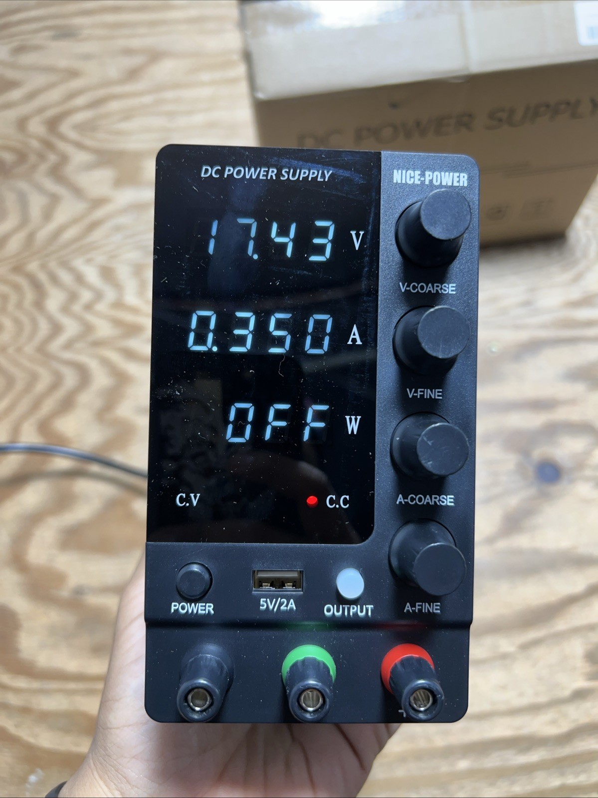 NICE-POWER DC Power Supply SPS-C3010 Variable 30V 10A FREE SHIPPING.