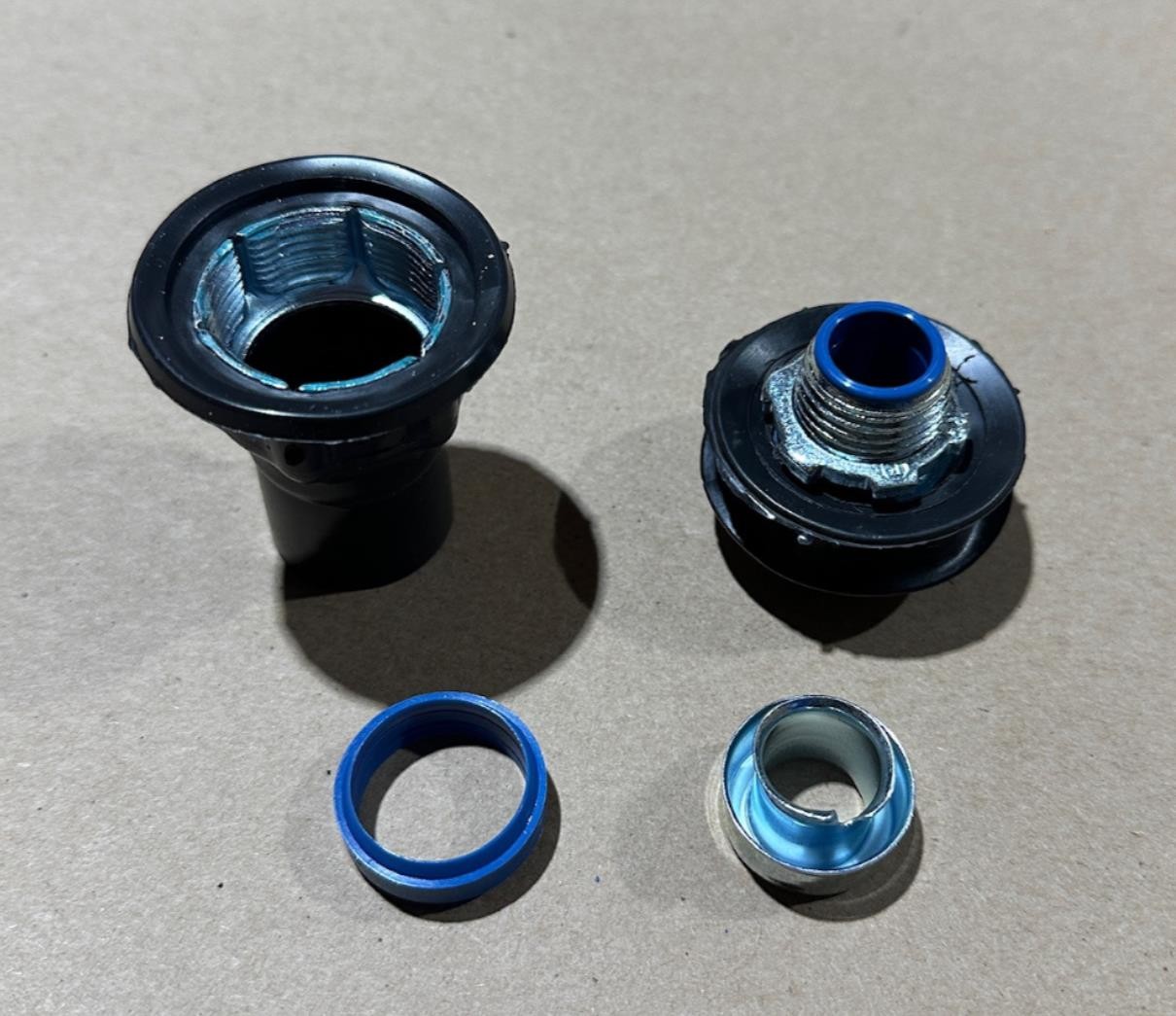 ABB Thomas & Betts OCAL ST1/2-G PVC Coated 1/2″ Liquidtight Liquid Connector