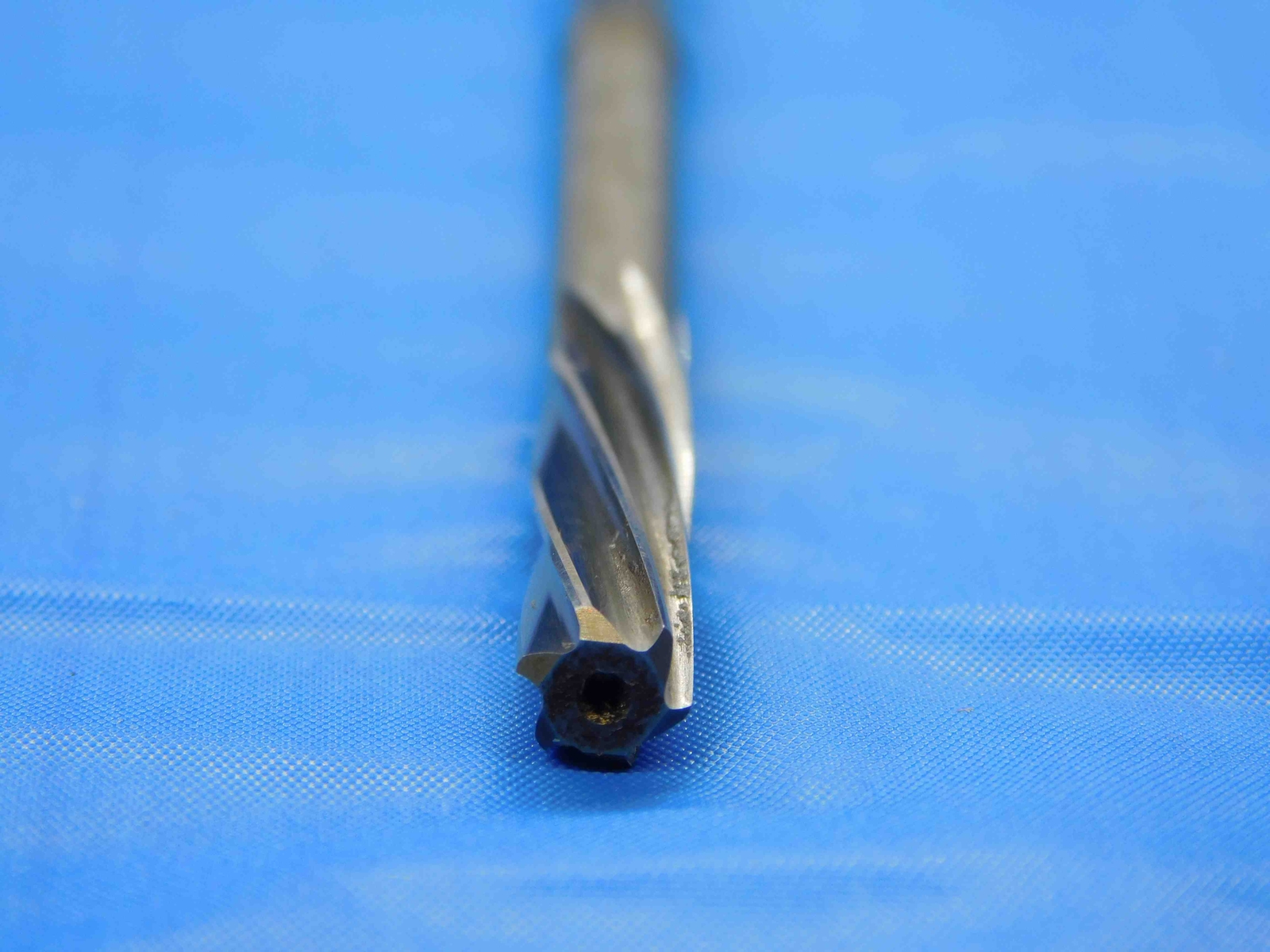 0.2362 OD CARBIDE REAMER SPIRAL 6 FL .2362 15/64 .2500 -.0138 UNDERSIZE 6 mm