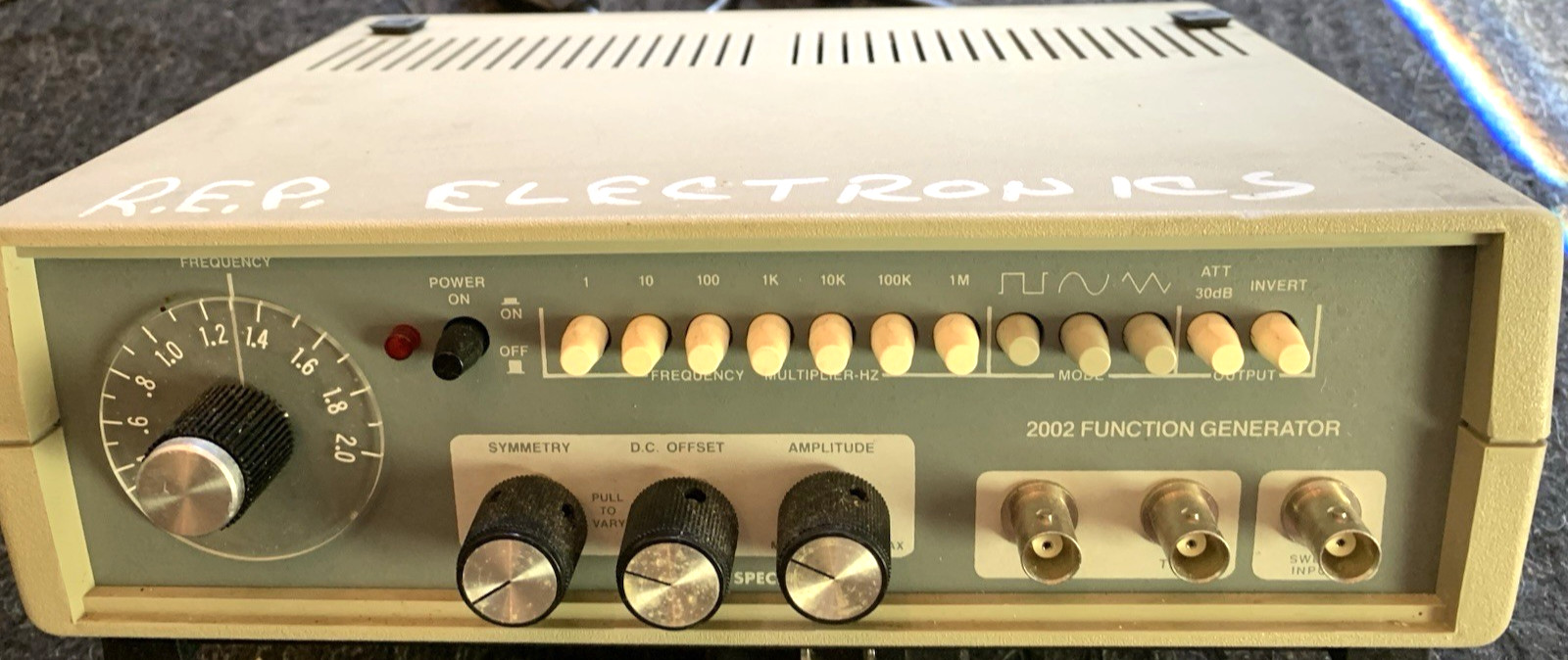 Global Specialties 2001 Function Generator $87 + FREE SHIPPING
