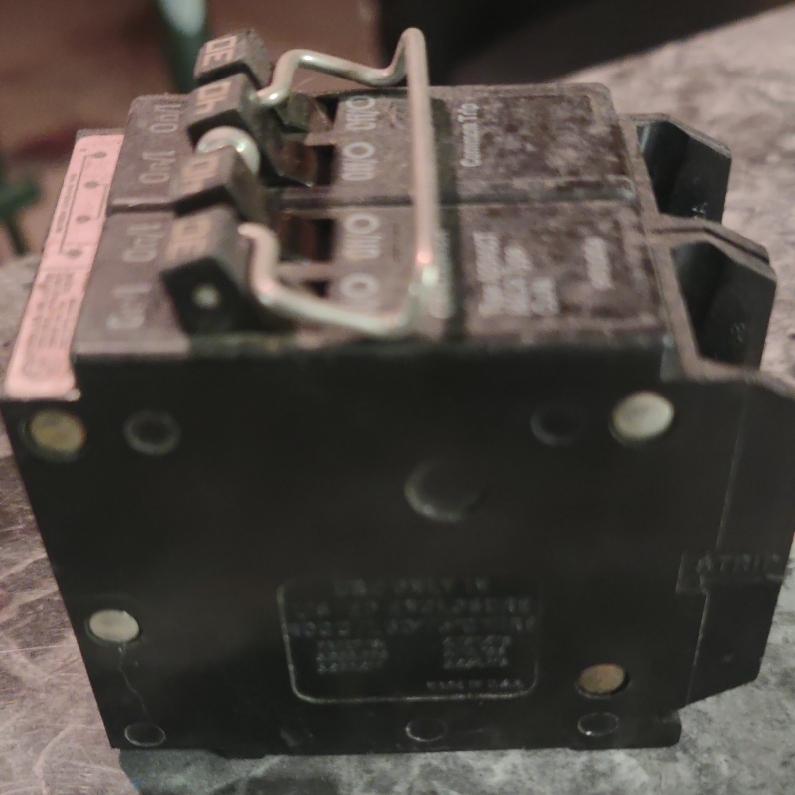 Challenger Tandem Circuit Breaker 30/40A 2-Pole Common Trip Black