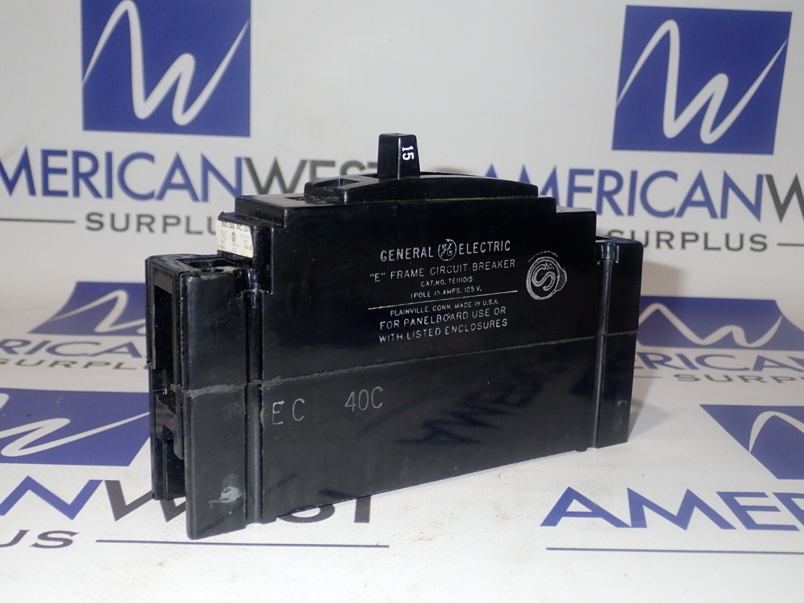 NEW in box Old Stock GE TE111015WL 1 pole 15 amp 125V AC or DC E100 Breaker