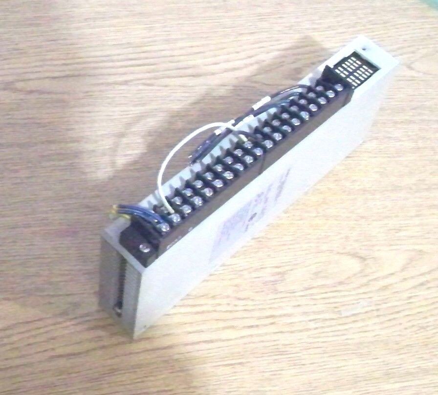 OMRON C500-OC224-E OUTPUT UNIT C500OC224E C50000C224E