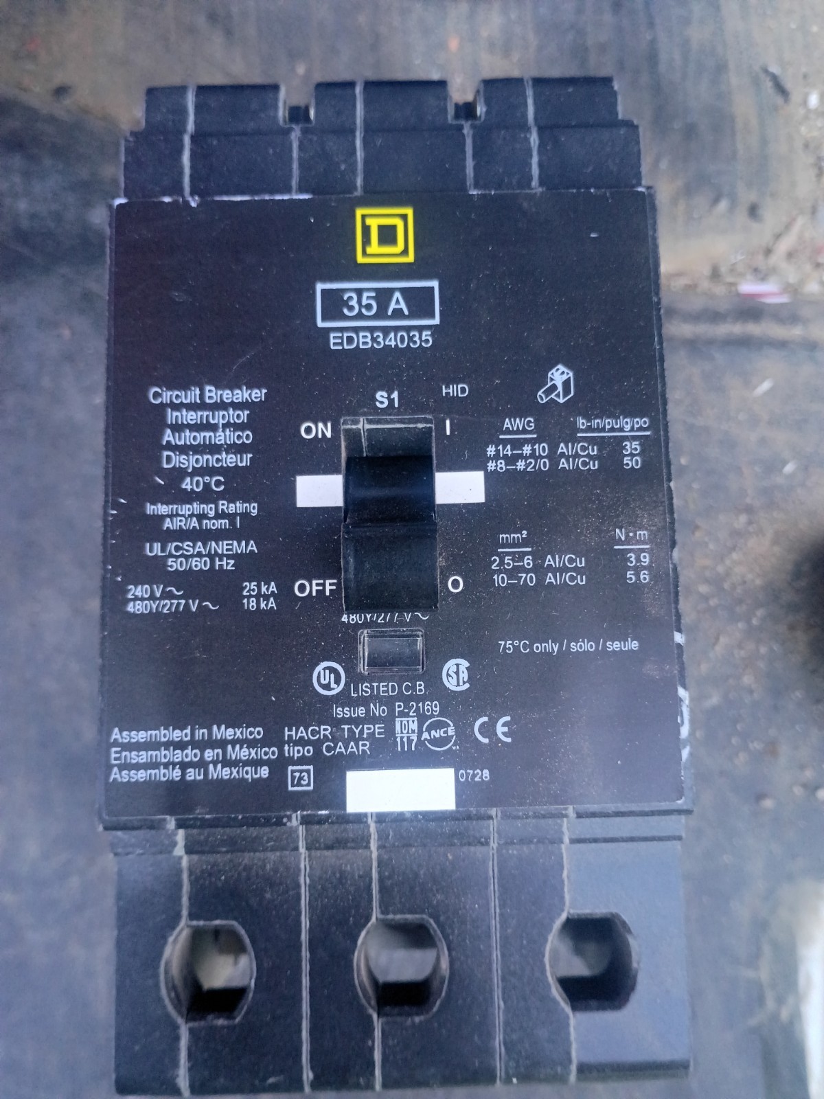 EDB34035 Square D 35 Amp Circuit Breaker 480y/277 Bolt-On 3 Pole TESTED