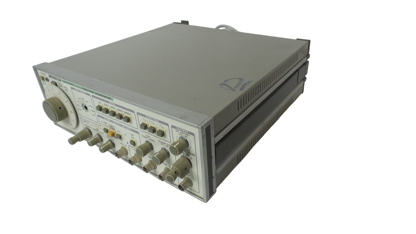 Leader LFG-1310 Function Generator – Free Shipping