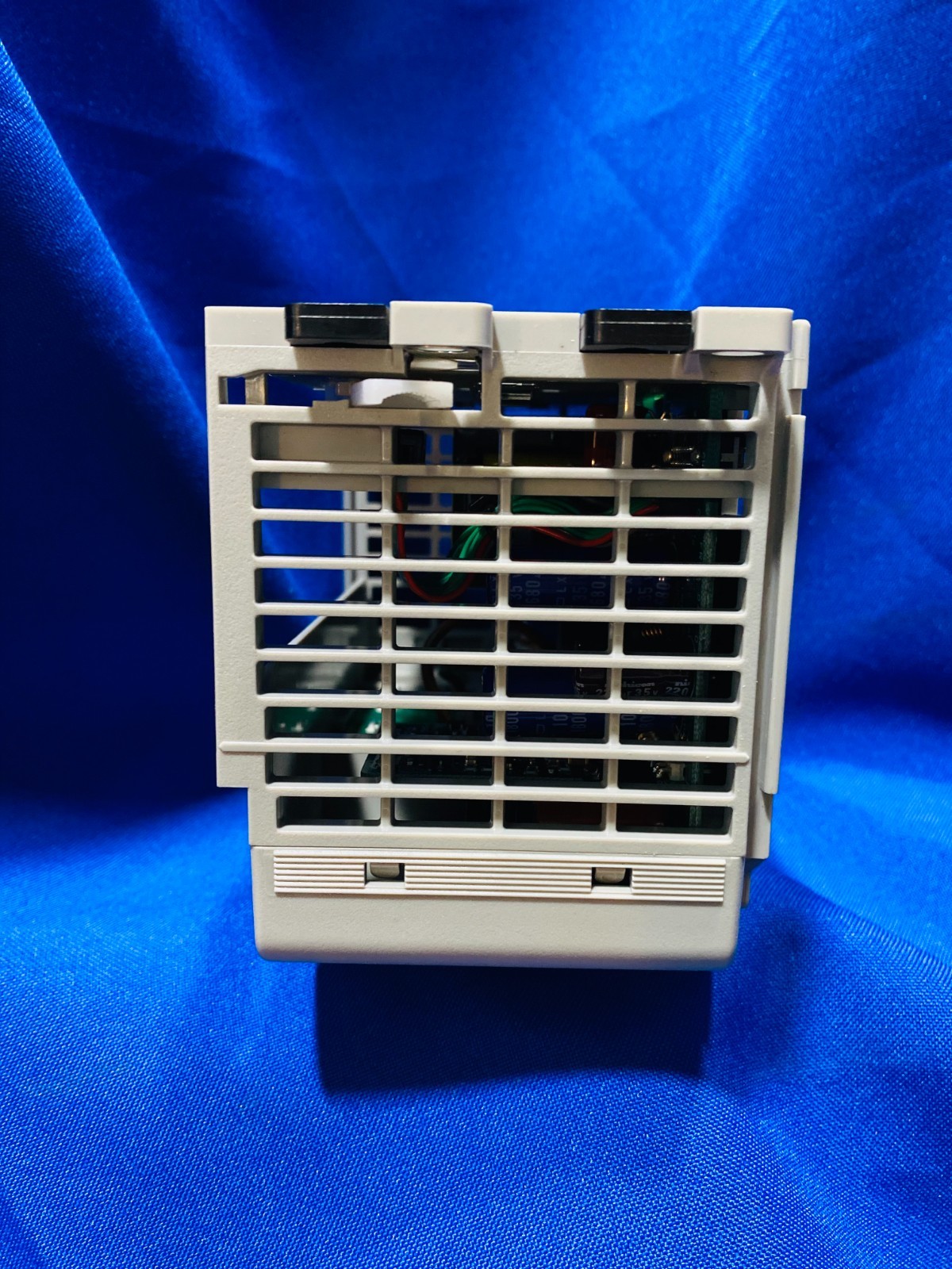 Allen Bradley 1769-PB2 Compact I/O Power Supply Module Ser A 1769 (TSC)