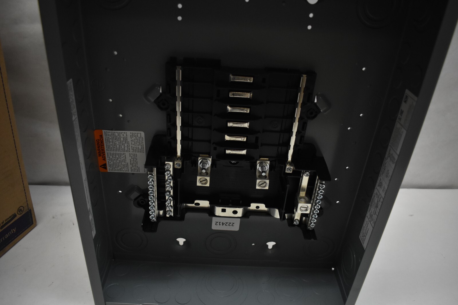 SQUARE D Main Lug Load Center 12 Spaces 125 A 120/240V AC QO Circuit Breaker