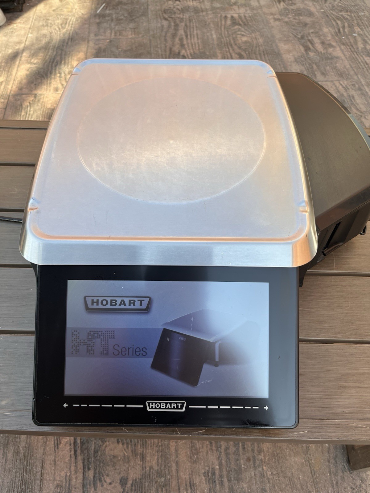 Hobart HTi-7LH26 Scale w/ Printer & 7″ Display Locked to Walmart System READ