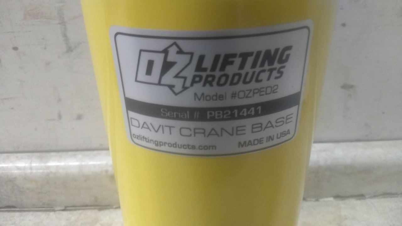 Oz Lifting Products OZPED2 3.05 In Mast Diameter 1000 Lb Cap Steel Mounting Base