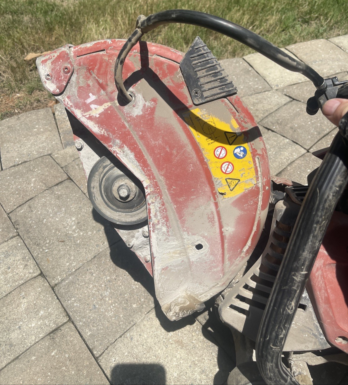 Hilti DSH 700-X Handheld Cut-Off Gasoline Concrete Saw – Used / Untested