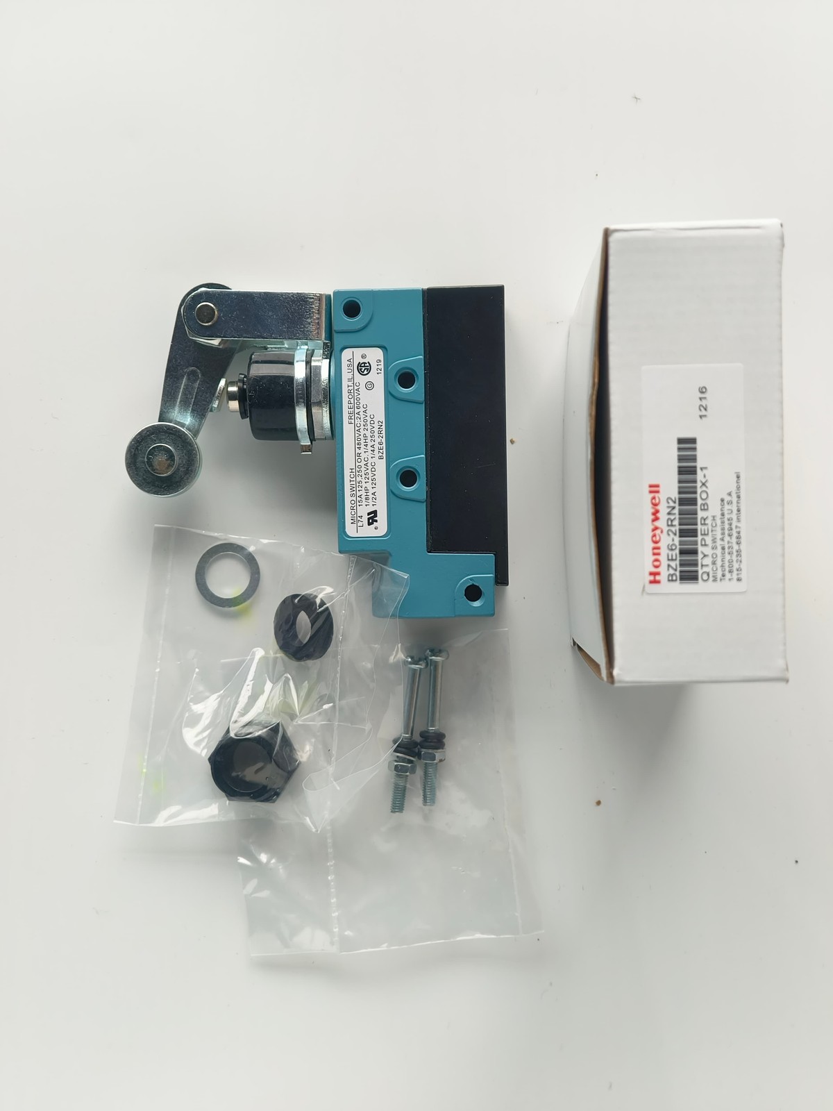 1PC BZE6-2RN BZE6-2RQ8 BZE6-2RN2/BZE62RN2 Honeywell New Limit Switch In Texas