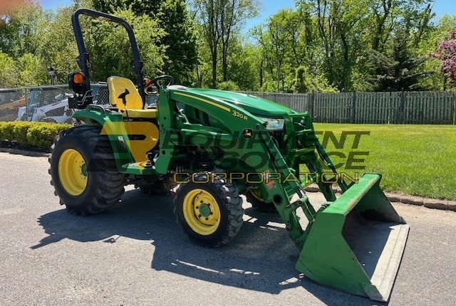 2019 John Deere 3033R Tractor Contractor Platinum Package