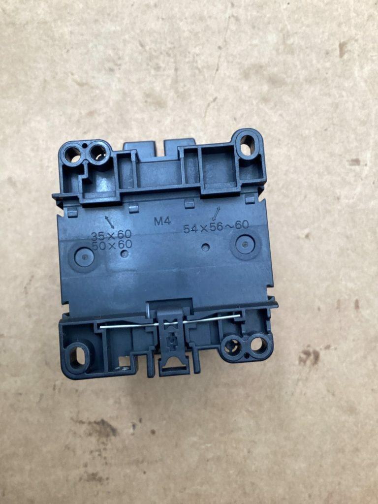 Fuji Electric SC-5-1 Magnetic Contactor; 4NC0H0; 20A 600V