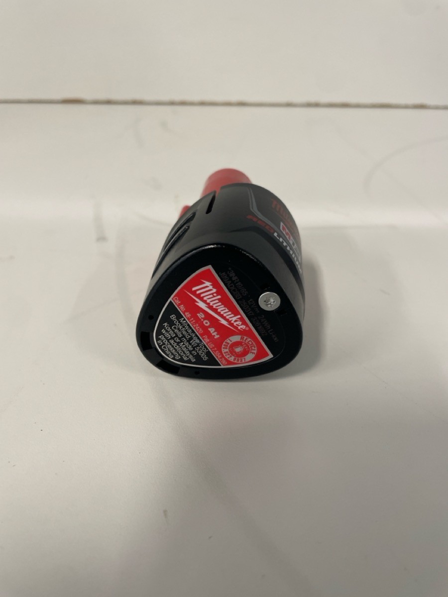 MILWAUKEE 2404-20 HAMER DRILL WITH BATTERY (P18028944)