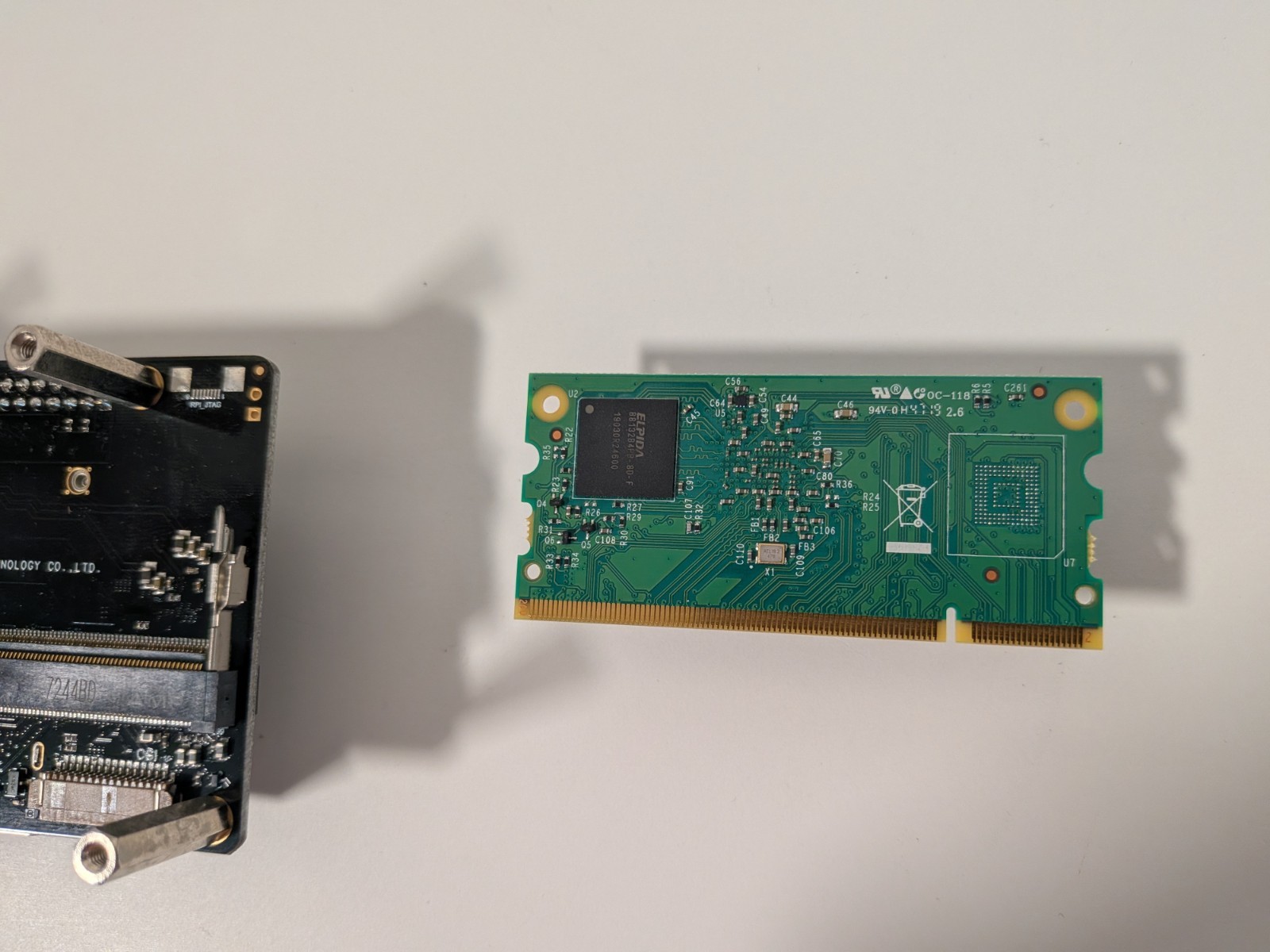 LUXonis DEPTHai BW1097 R2M2E3 Dev Board Ethernet HDMI USB RPi CM3+ 1GB