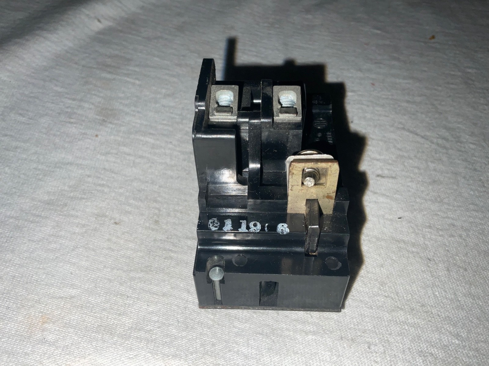Pushmatic Bulldog P2020 Circuit Breaker 2P 20A 120V CU/AL Electrical MG5134