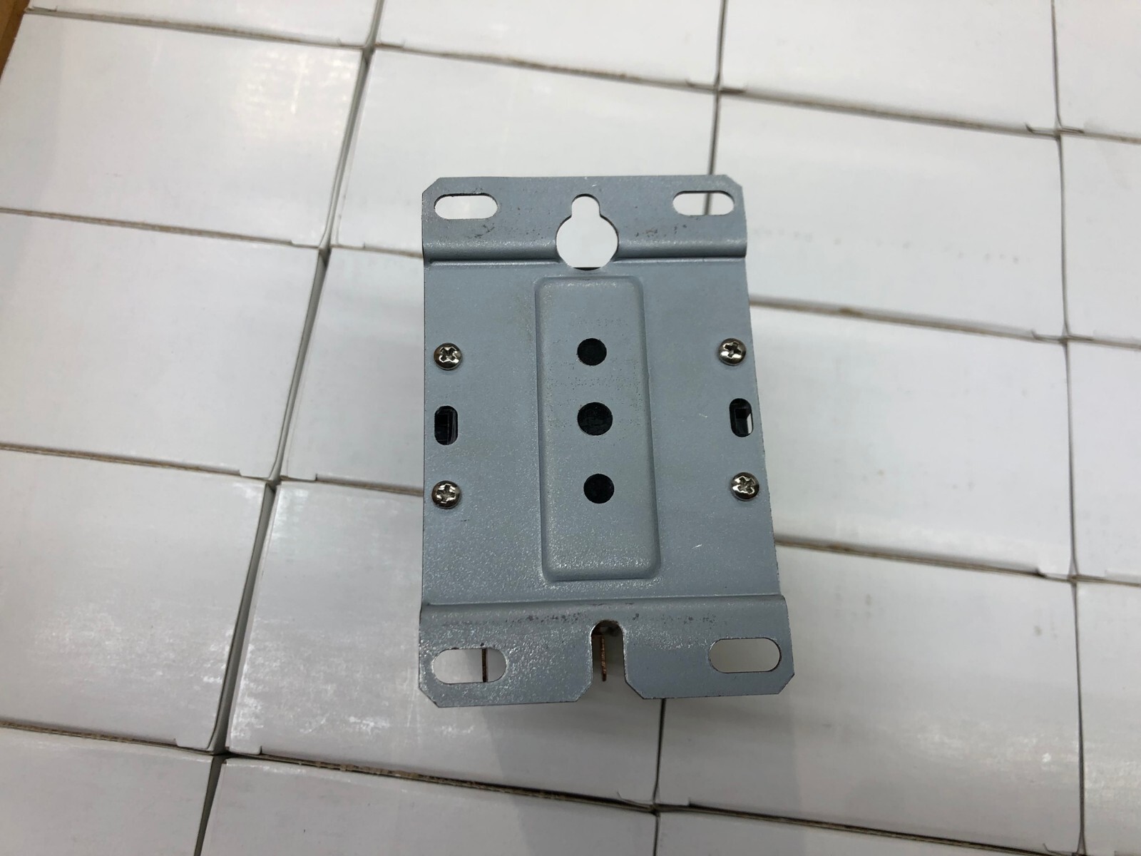 Hartland Controls Contactor 110V Tpst 50Amp HCC-3XT04CG Coil 120VAC 50/60 HZ