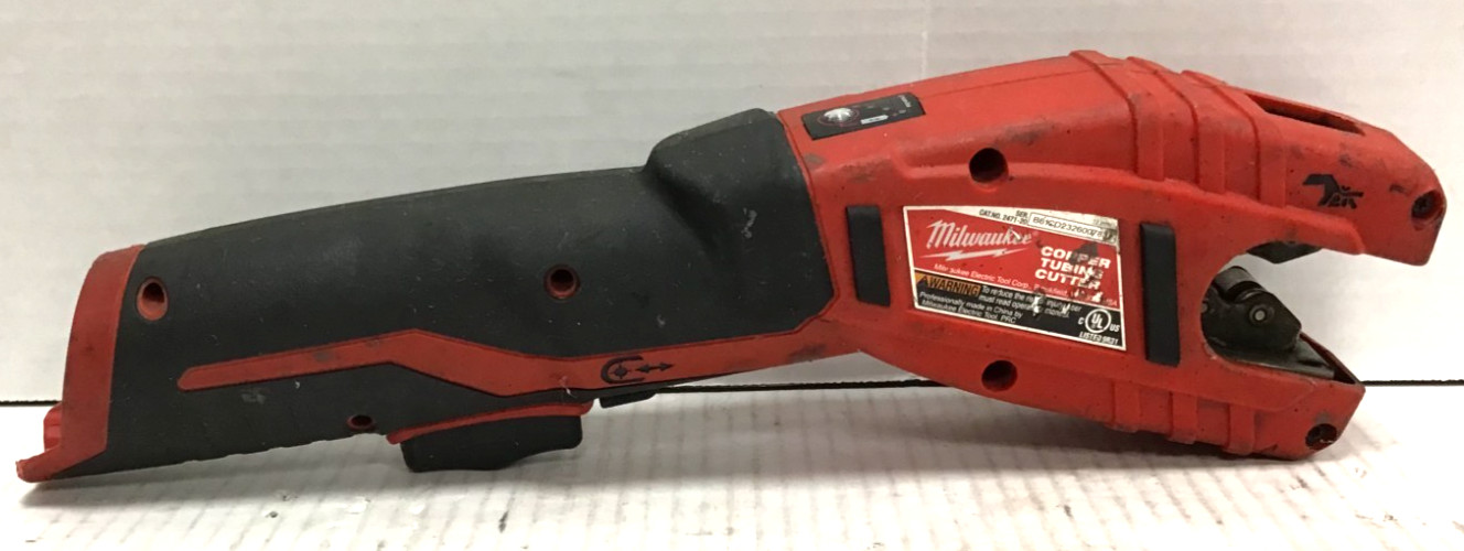 MA3 Milwaukee 2471-20 M12 Cordless Copper Tubing Cutter + Battery, Charger, Case