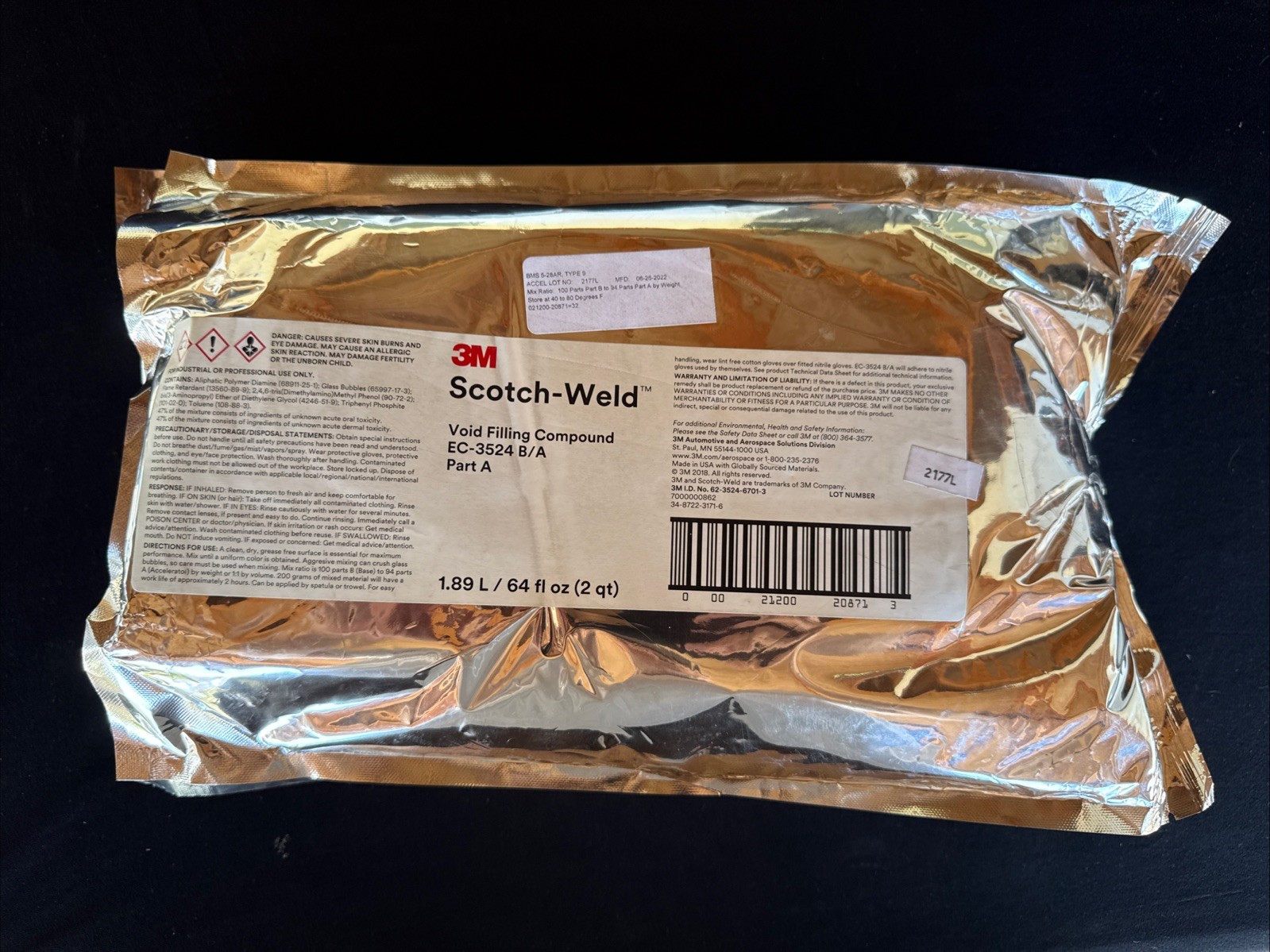EC-3524 B/A Scotch-Weld BLUE – 021200-20871 – VOID FILLING COMPOUND – 1/2 Gal KT