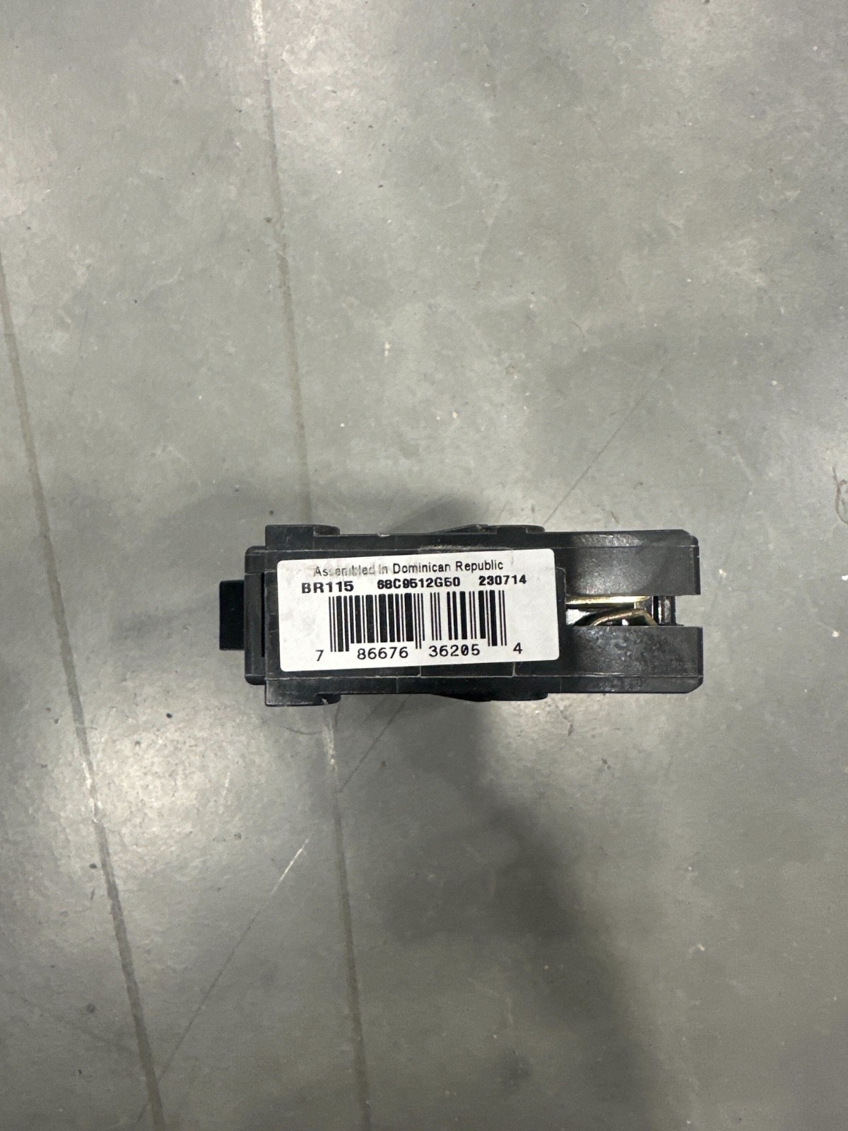 Eaton BR 1-Pole 15 Amp Breaker (BR115)