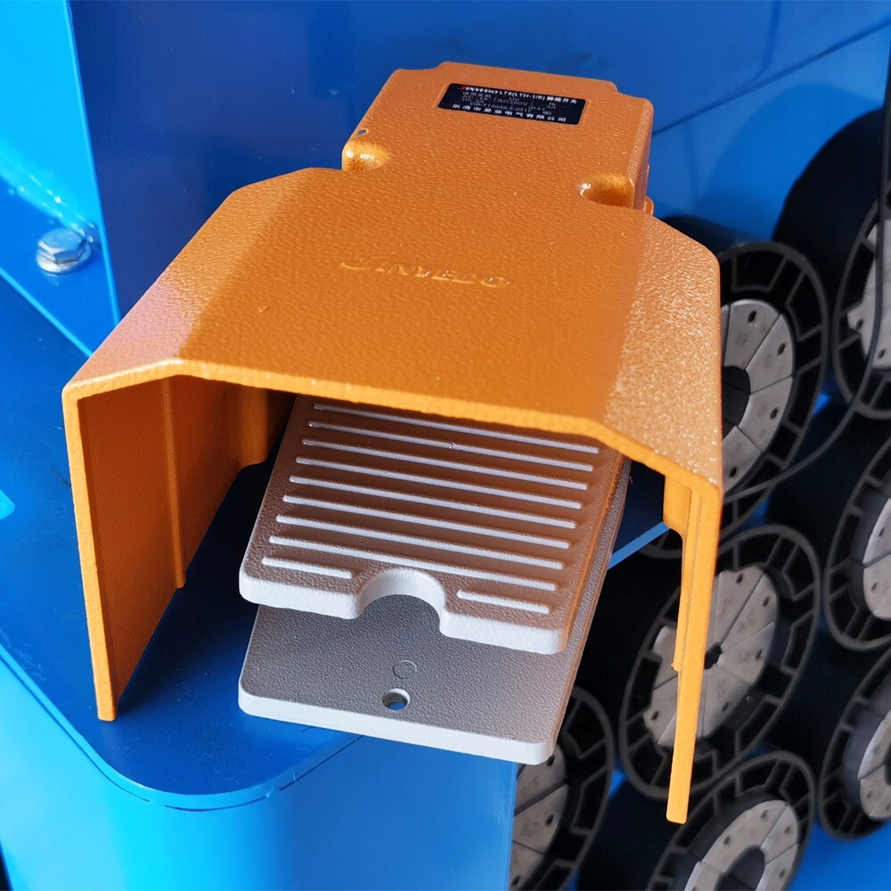 Pipe Reducing Machine 0.55-2.72″Circular Tube Shrinking Machine Hose Clamping