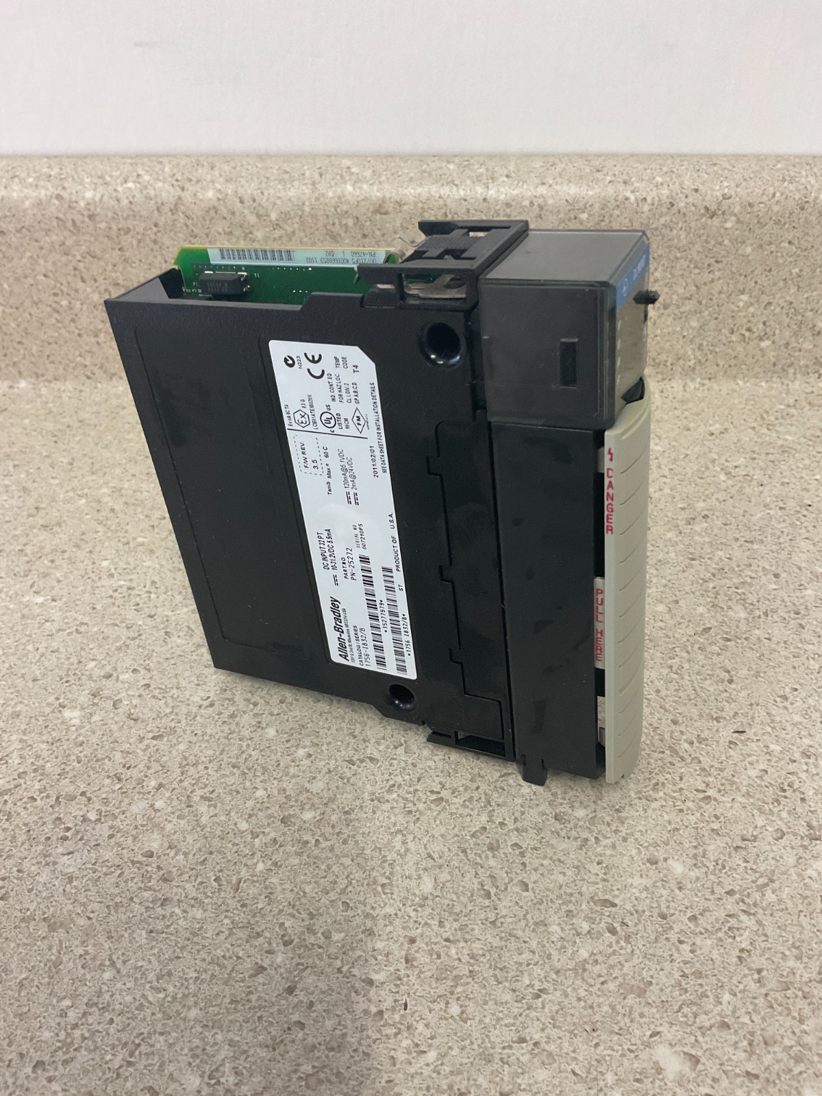 Allen Bradley 1756-IB32