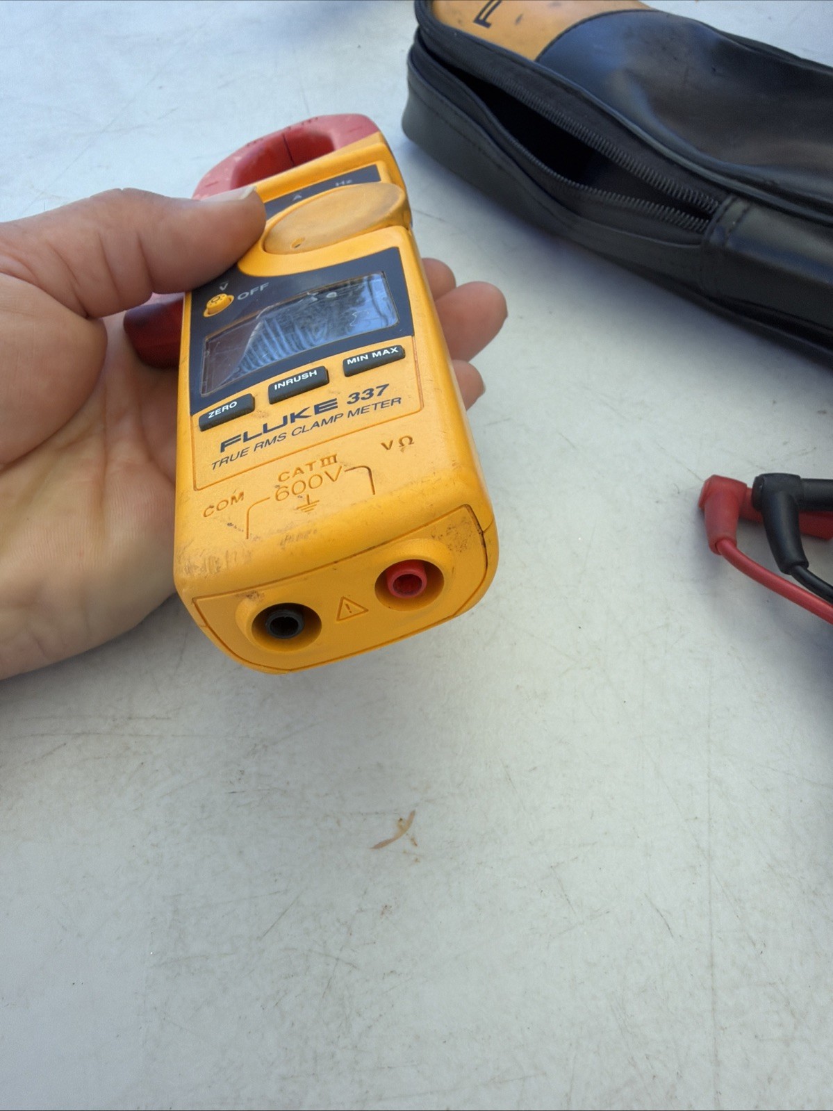 FLUKE 337 TRUE RMS CLAMP METER – With Leads And Case 🔥