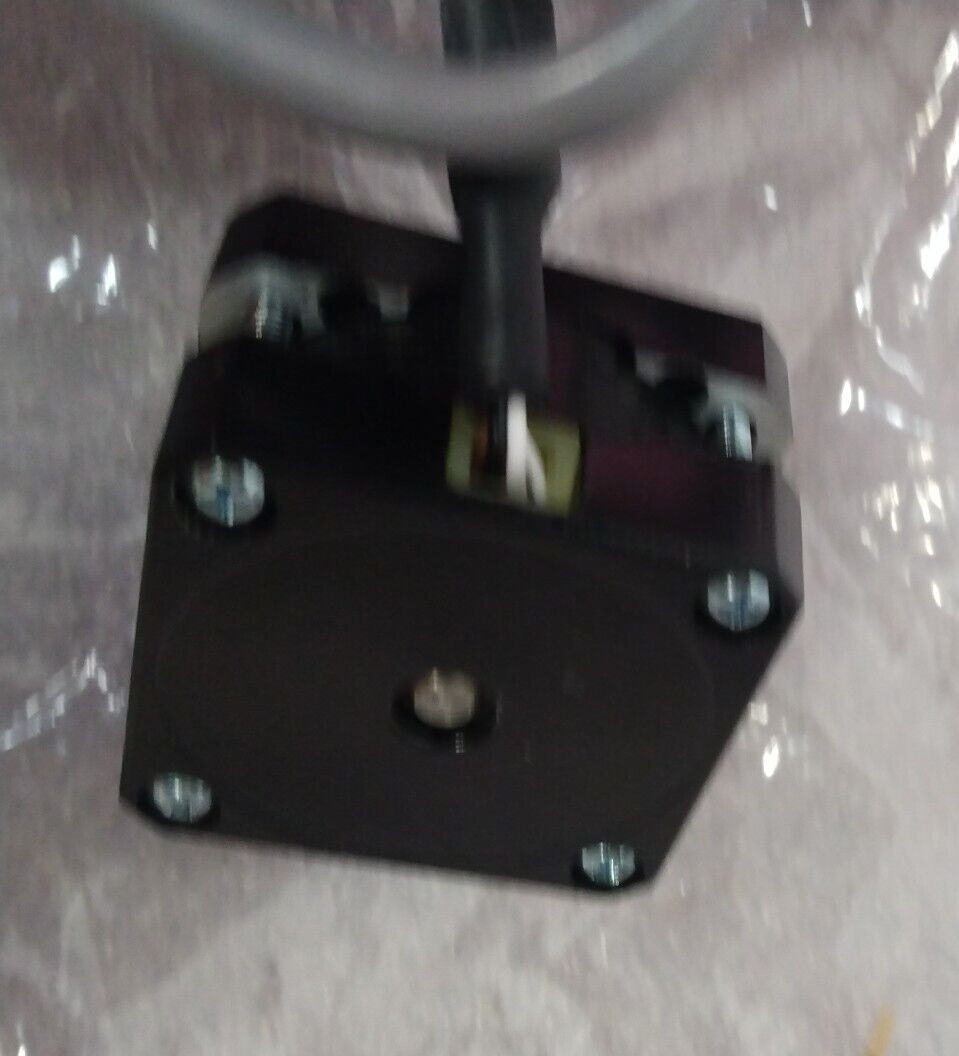 NEW AUTOMATION SOLUTIONS 4118X-07-27RO STEPPER MOTOR 1.00 AMP