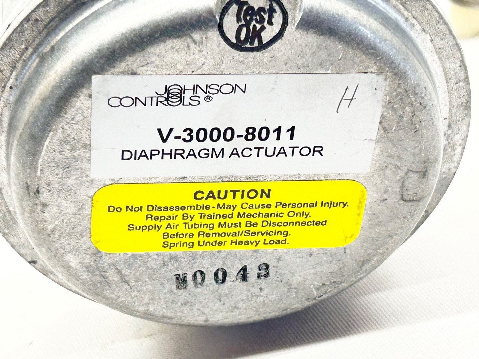 Johnson Controls V-3000-8011 Pneumatic Diaphragm Actuator Valve Assembly VG7861E