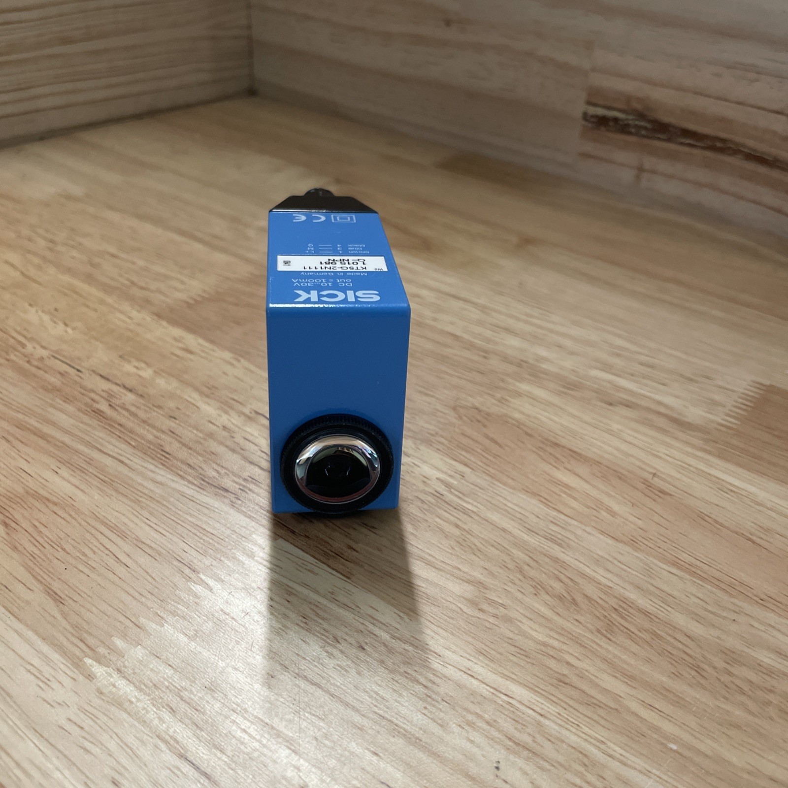 SICK KT5G‑2N1111 Contrast Sensor High‑Precision RGB Detection IP67 Rated New