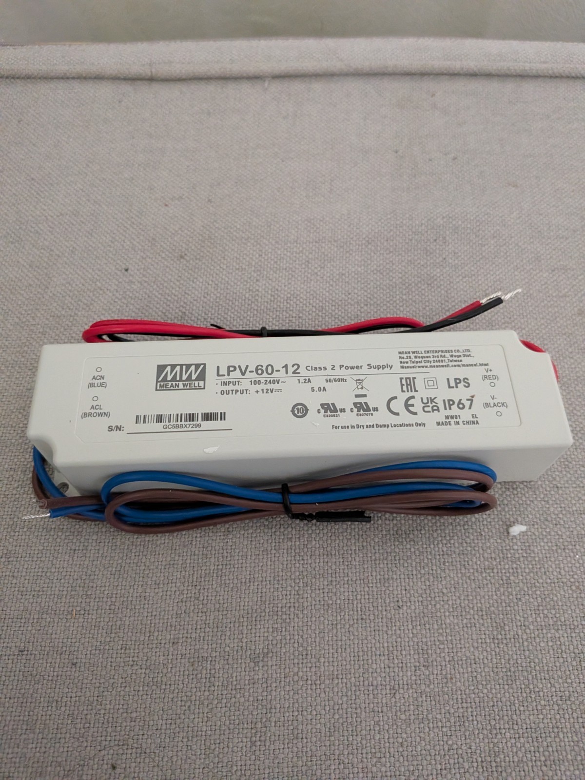 Mean Well Meanwell LPV-60-12 60W 12V 5A IP67 Class 2 Power Supply Driver NEW
