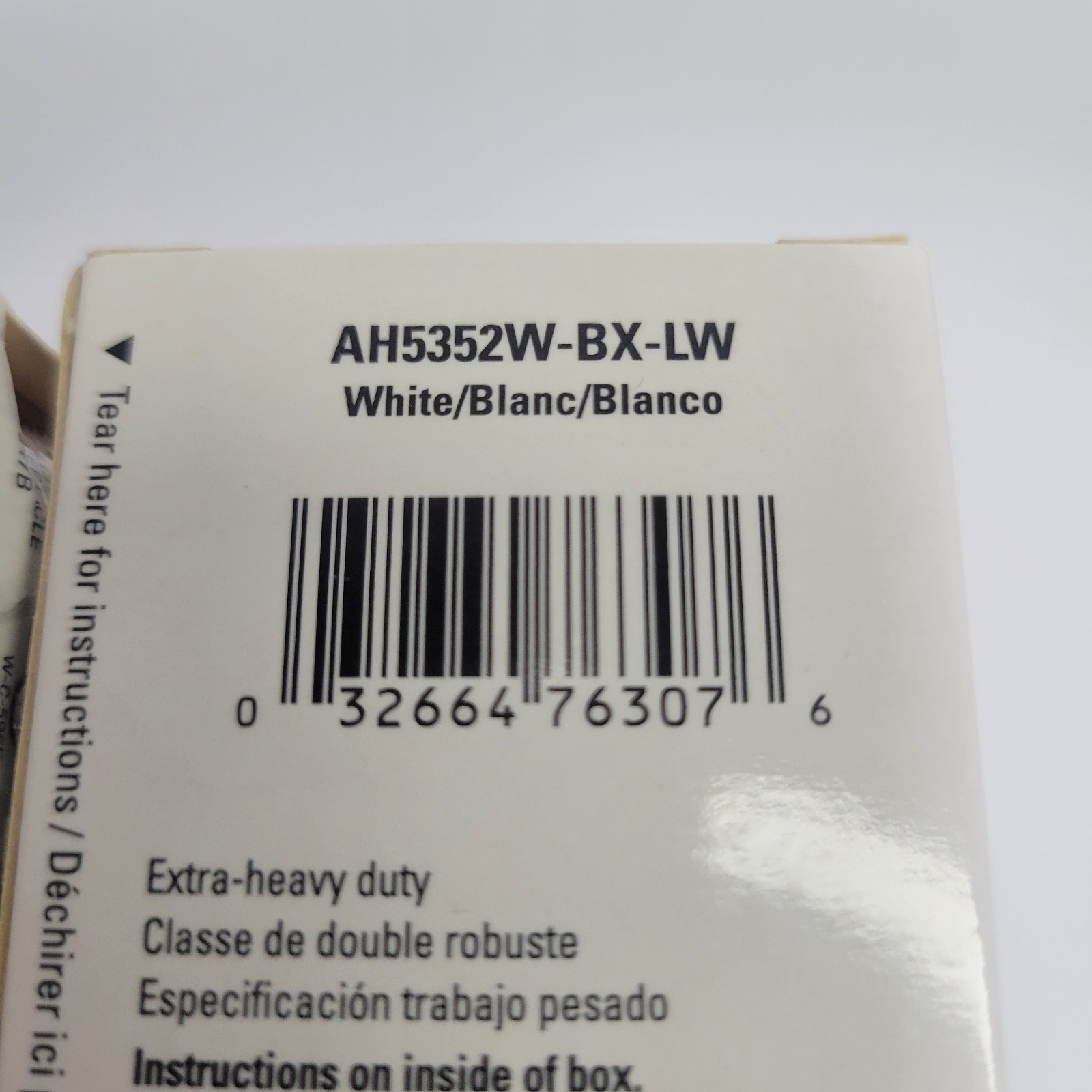 (2) Eaton AH5352V-BX-LW Duplex Receptacle Whitw 20A 125V Back & Side Wire. New