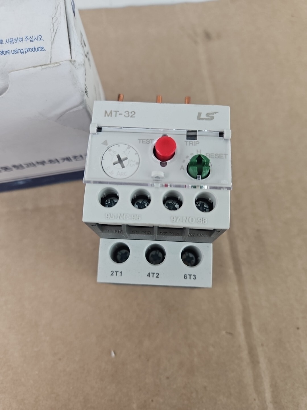 MT-32/3K LG/LS METASOL 3.3A (2.5-4)A THERMAL OVERLOAD RELAY SCREW NEW