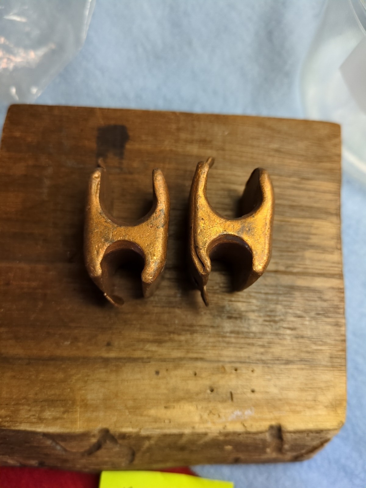 (2) Blackburn CF 4010 Copper Compression Tap Connector, Die D NOS 4/0 2/0 1/0
