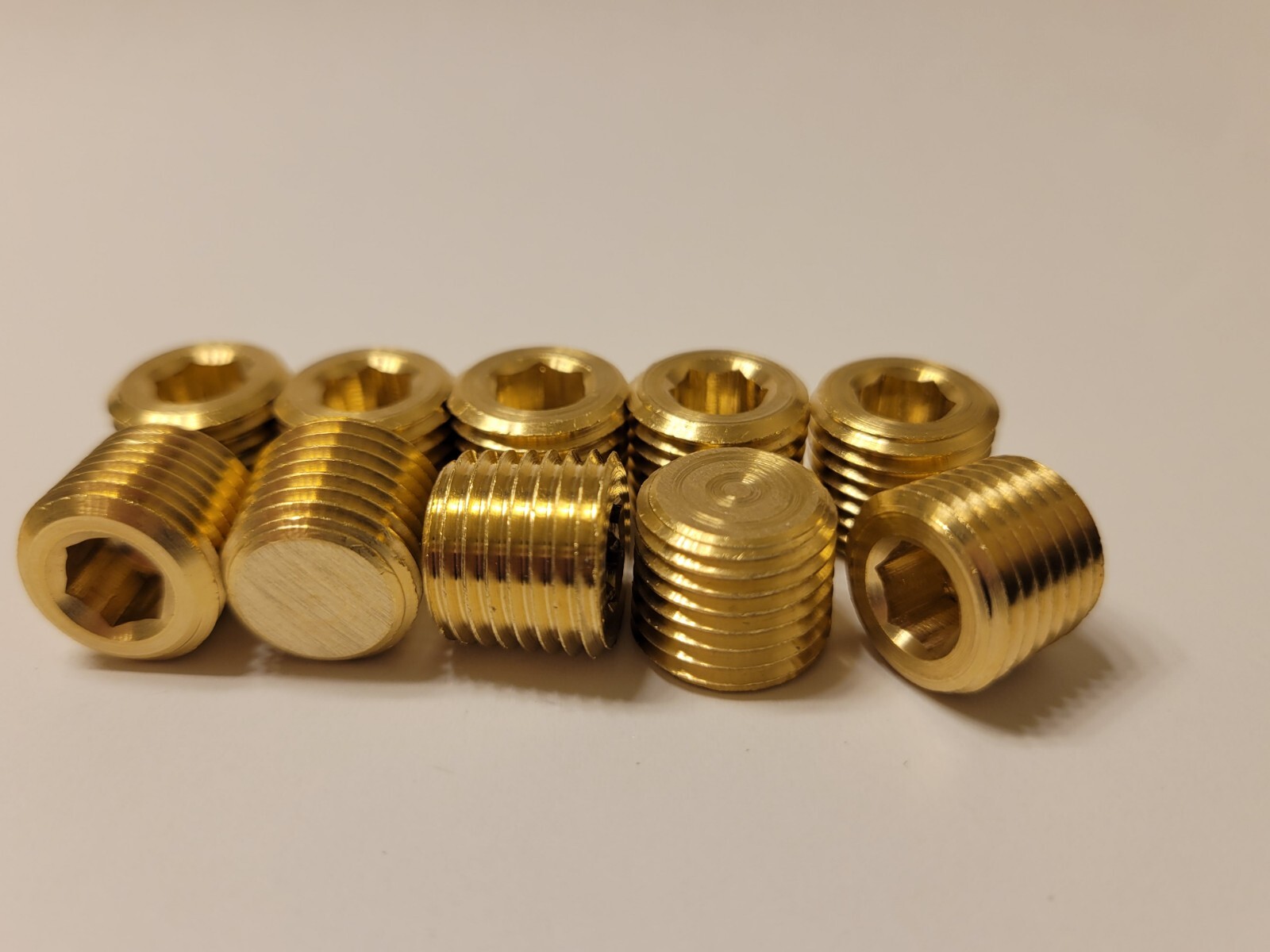 Lot of 10 pcs. 1/4″ Male NPT Brass Plug Countersunk Hex