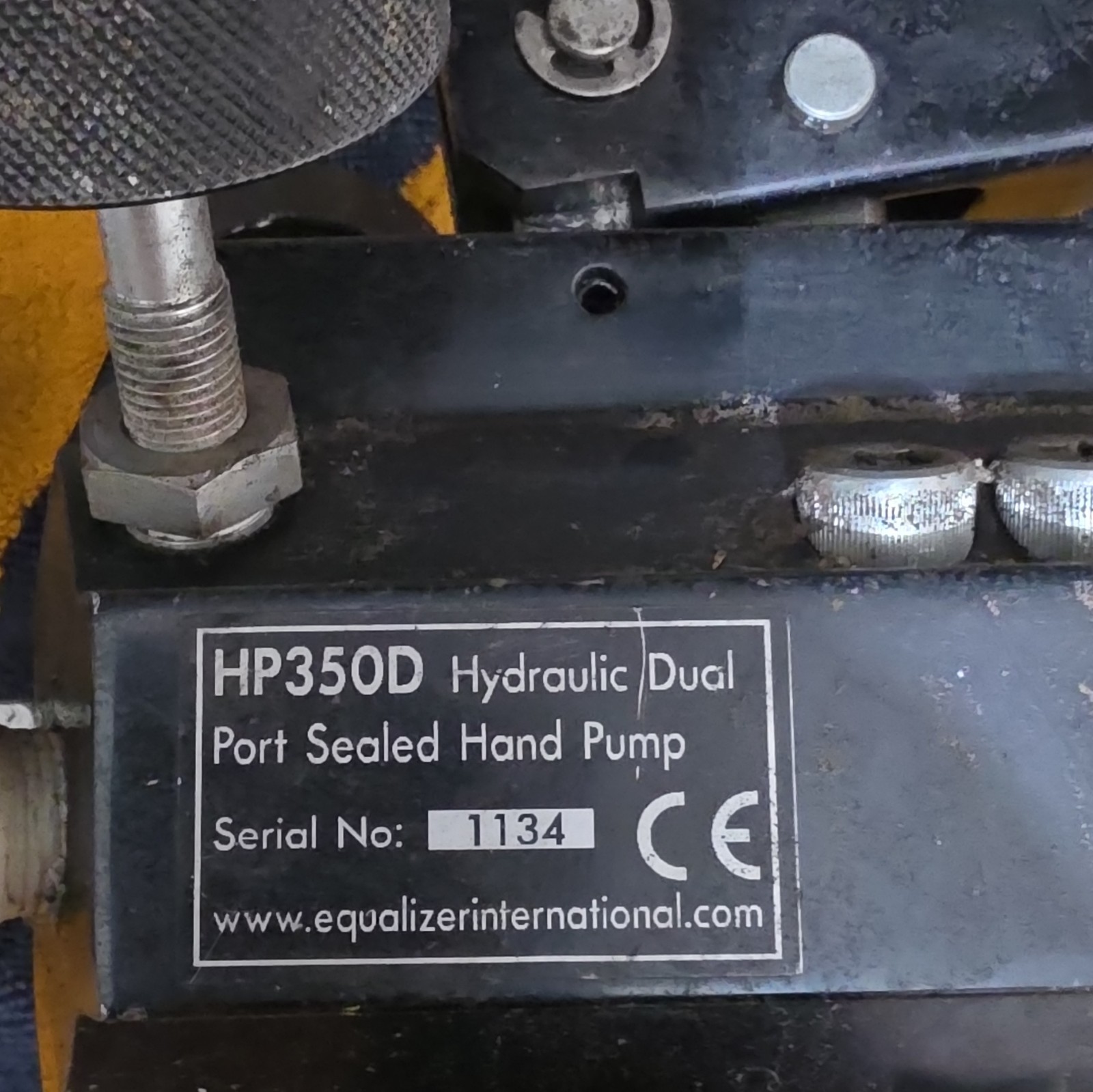 Equalizer International HP350D Manual Hydraulic Hand Pump, Dual Port Sealed