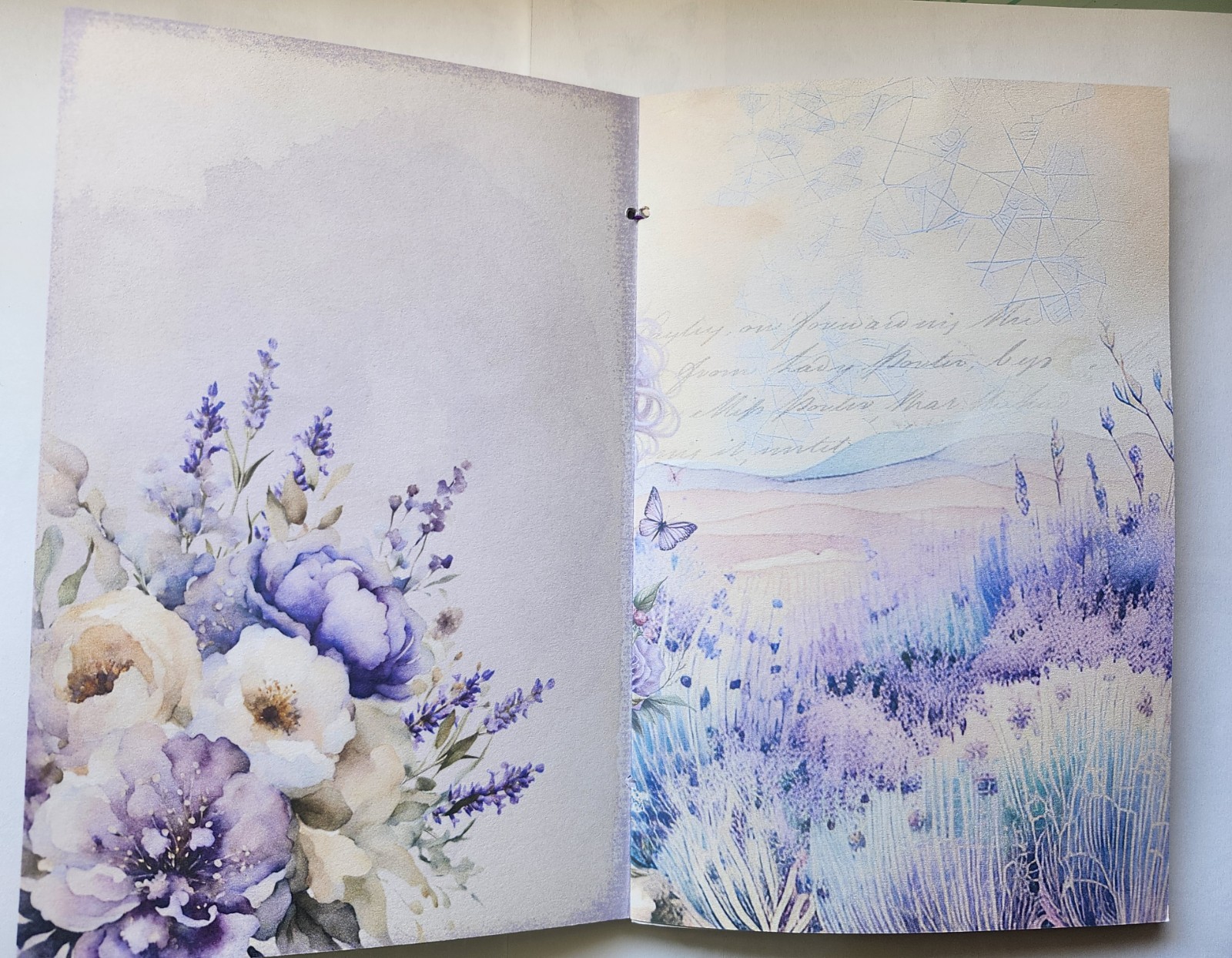 Junk Journal Blank Booklet «LAVENDER DREAMS» Vintage Purples 40pgs