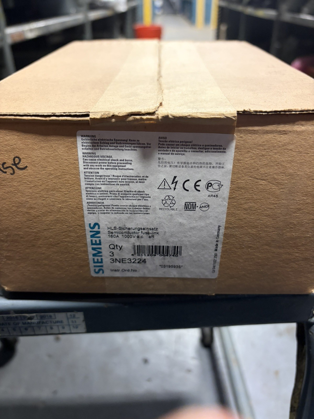 NEW FUSE SIEMENS 3NE3224 1000VAC 160A (PKG OF 3)