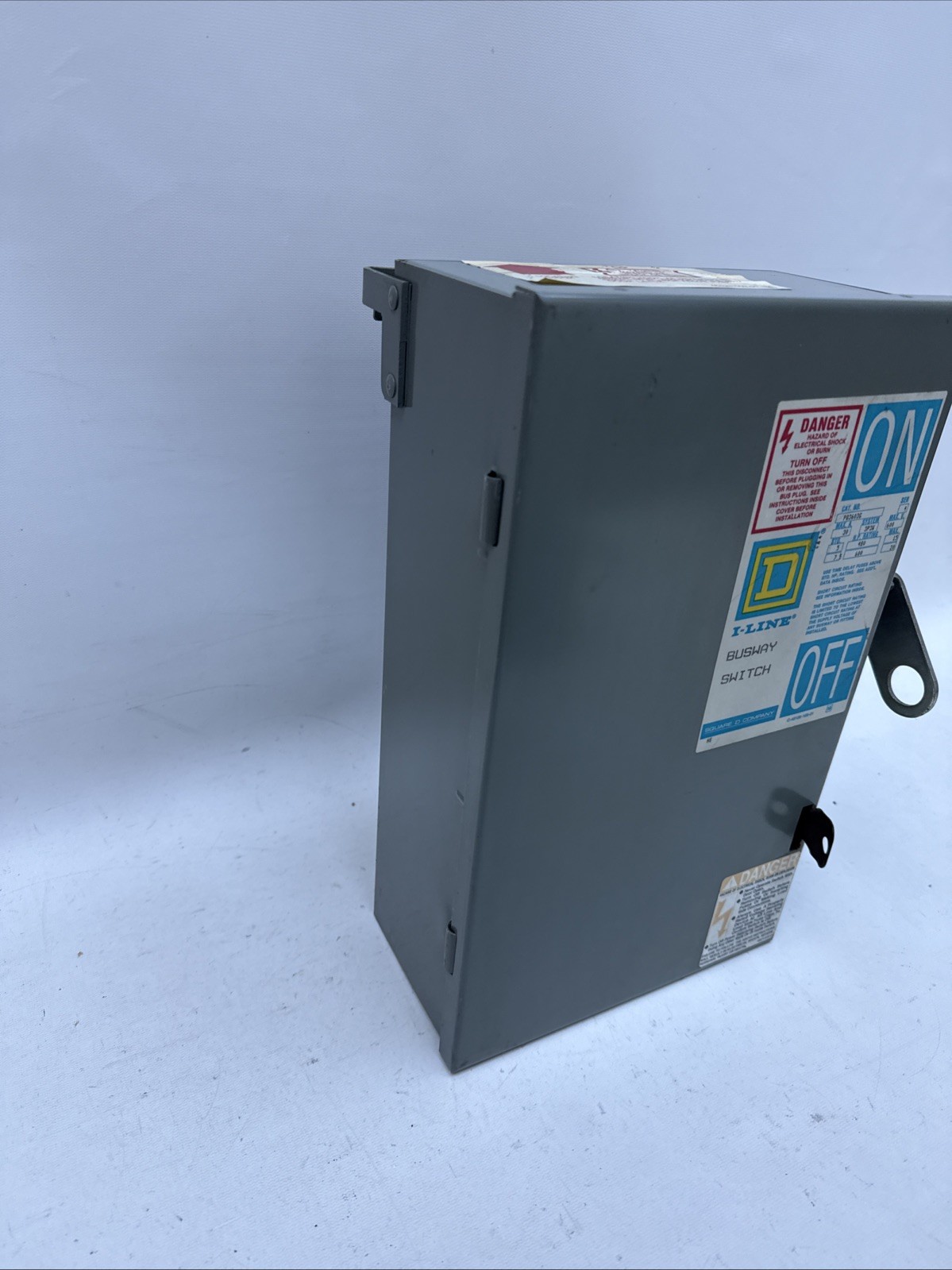 Square D I-Line PQ3603G 30 AMP 600V 3PH Fusible Busway Plug 3W, With ground, 30A