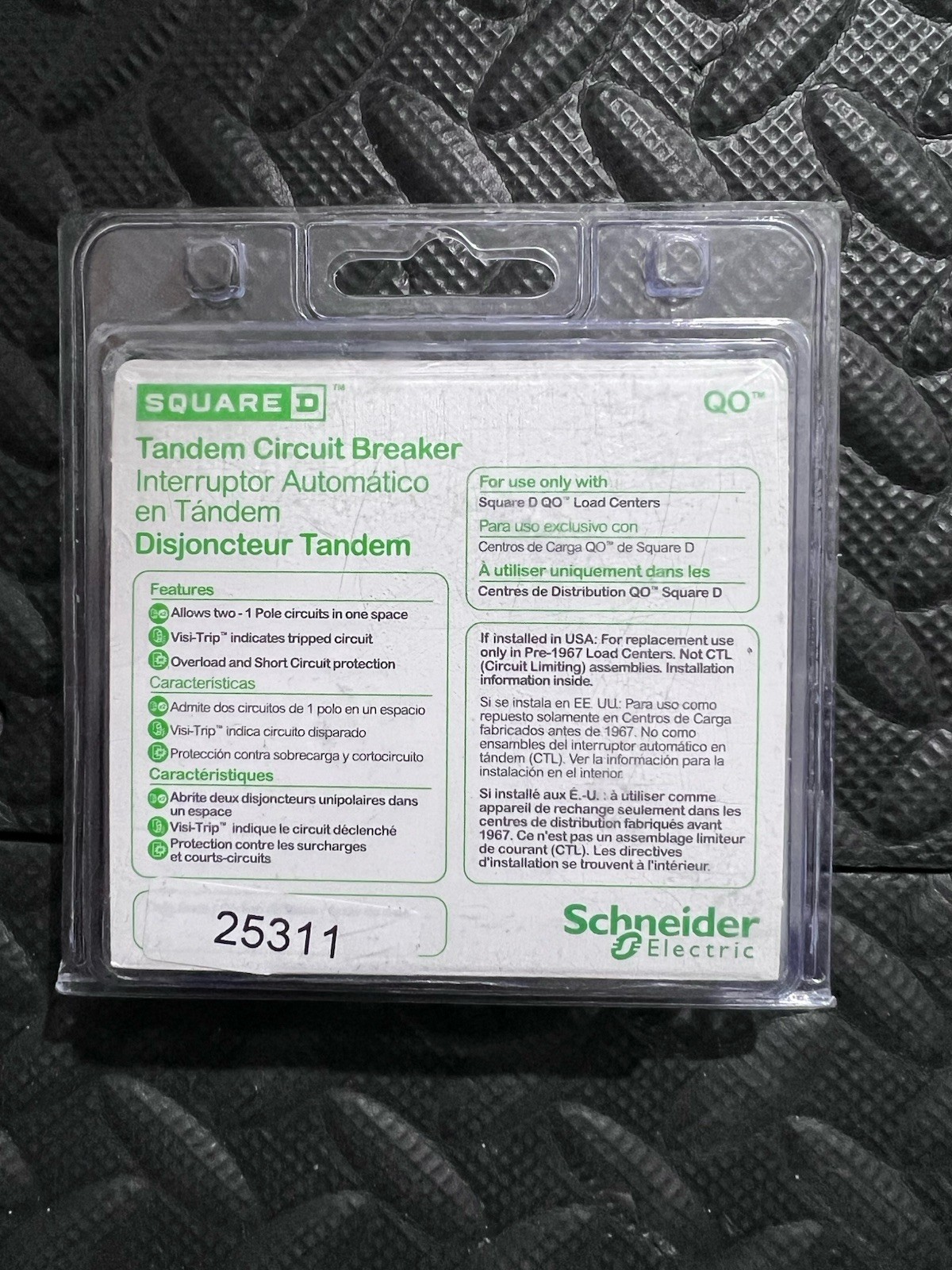 Square D by Schneider Electric QO2020C Tandem Circuit Breaker 20/20A