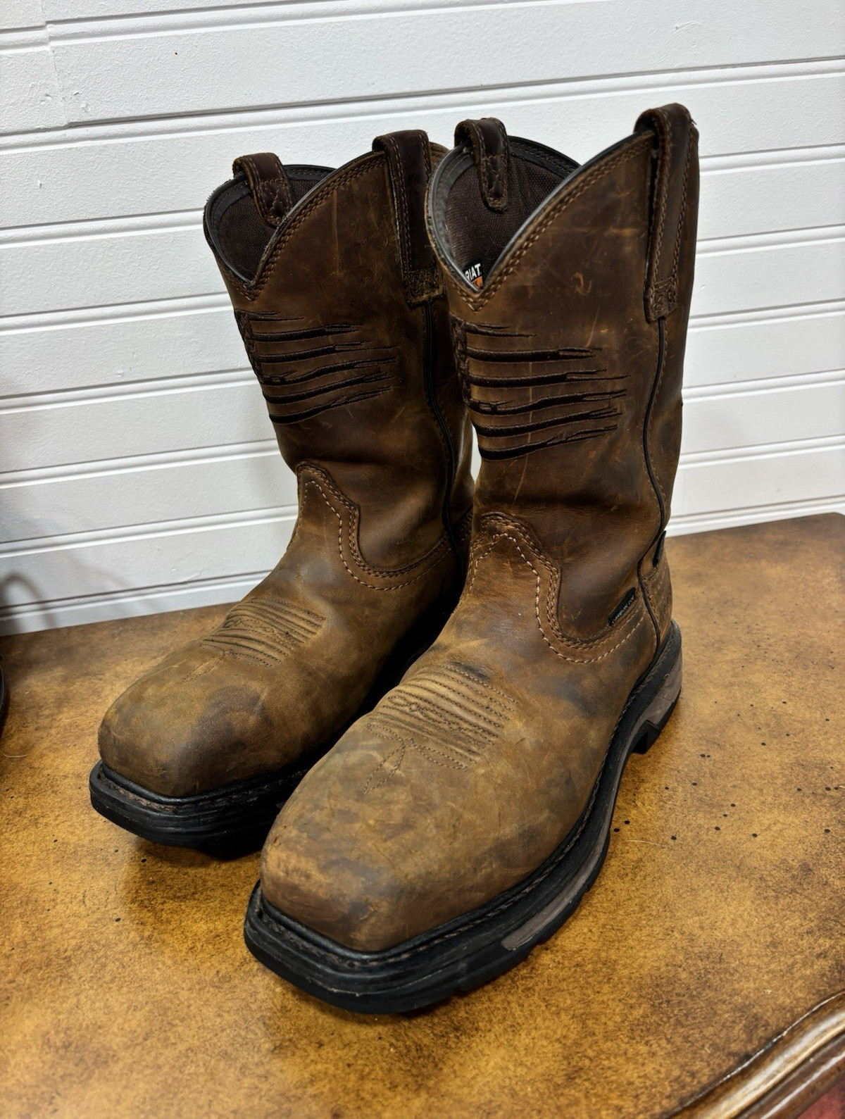 Ariat WorkHog XT Patriot Waterproof Carbon Toe EH Work Boots 7D Medium