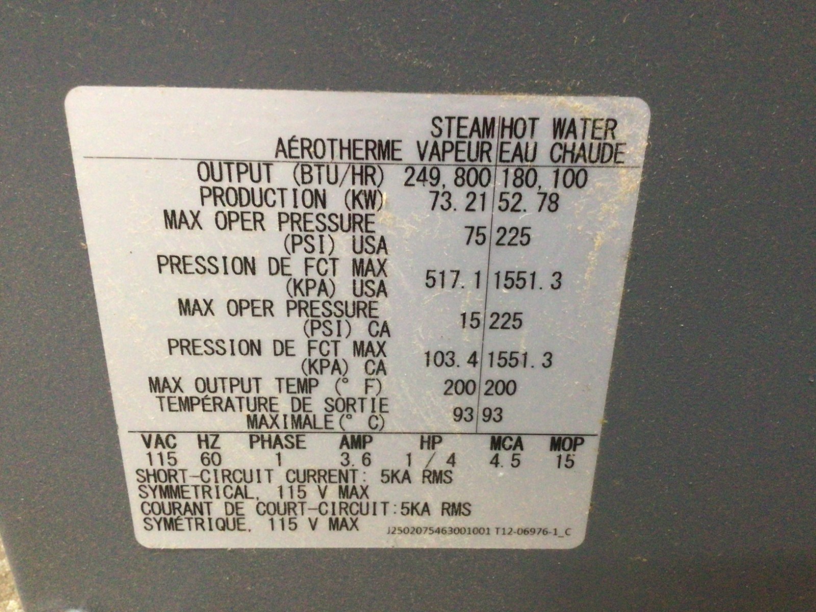 Dayton 5PV59 4180 CFM 120VAC 249,800 BtuH Hydronic Wall and Ceiling Unit Heater