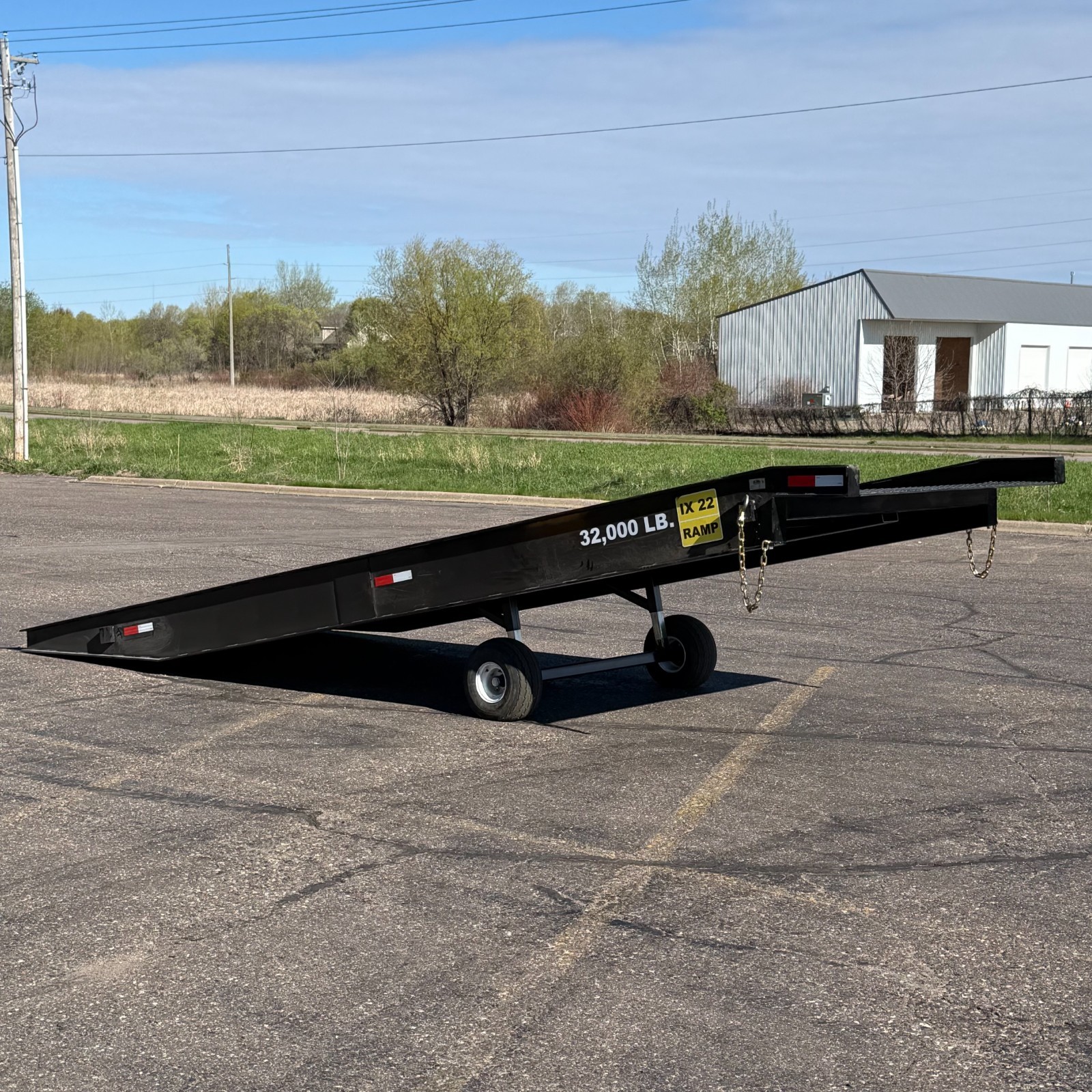 32,000LB Cap. Portable Yard Ramp Forklift Dock Height Truck Container Unloading